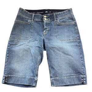 DH Curvy Fit Denim Shorts
